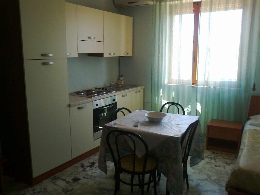 Фото Hotel L'Approdo (Brindisi) 3*