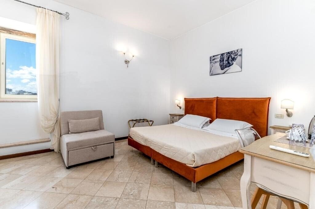 Фото La Terra (Ostuni) 4*