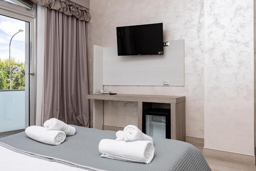Зображення Hotel Aurora (Porto Cesareo) 4*
