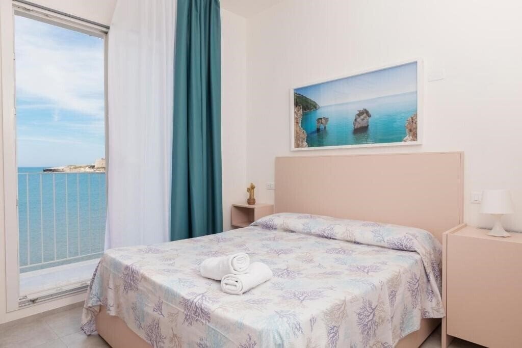 Фото Hotel Approdo di Venere (Vieste) 3*