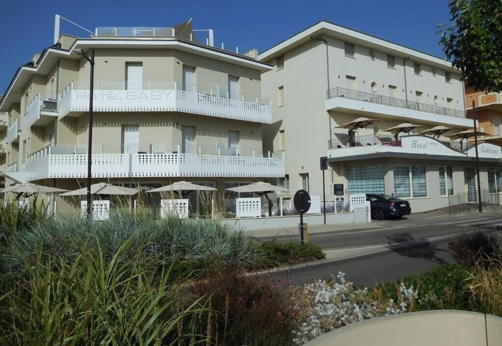 Готель Hotel Gabbiano 3*