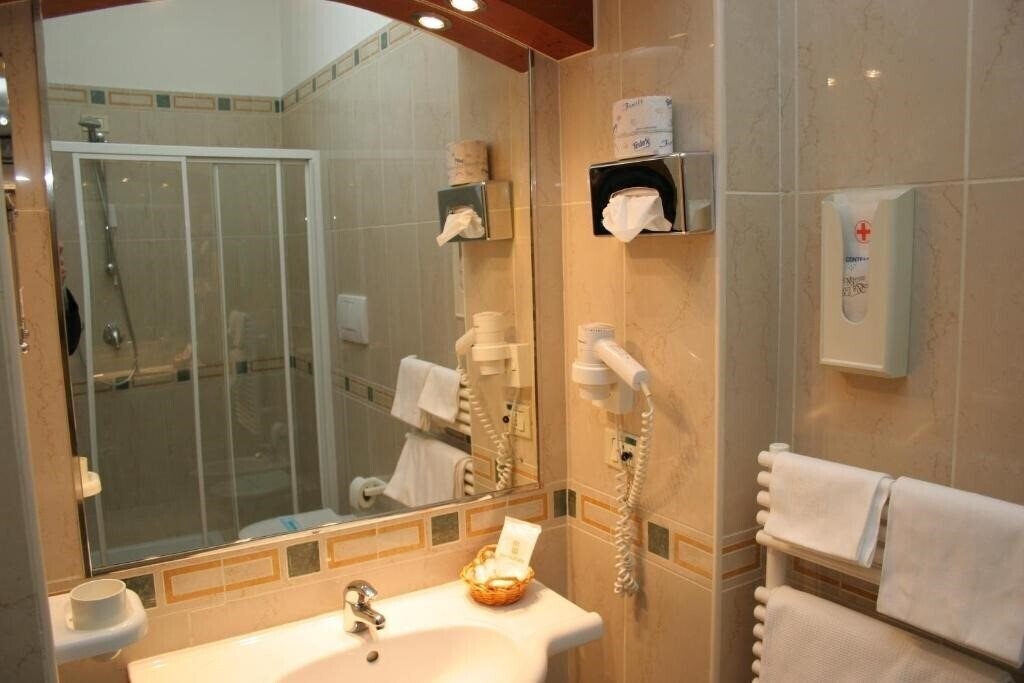 Картинка Hotel Adria 3*