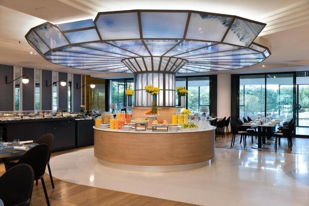 Изображение The Nicolaus Hotel Bari 4*
