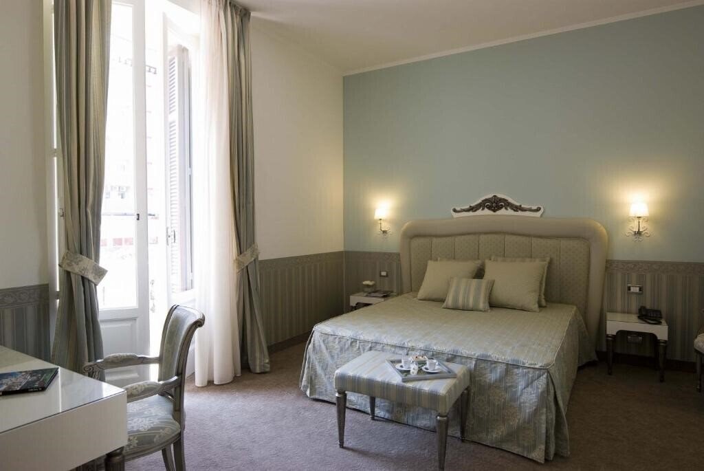 Фото JR Hotels Oriente Bari 4*