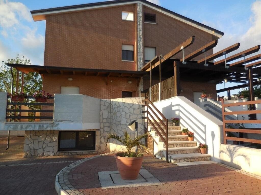 Готель Villa del Sole Matera 3*