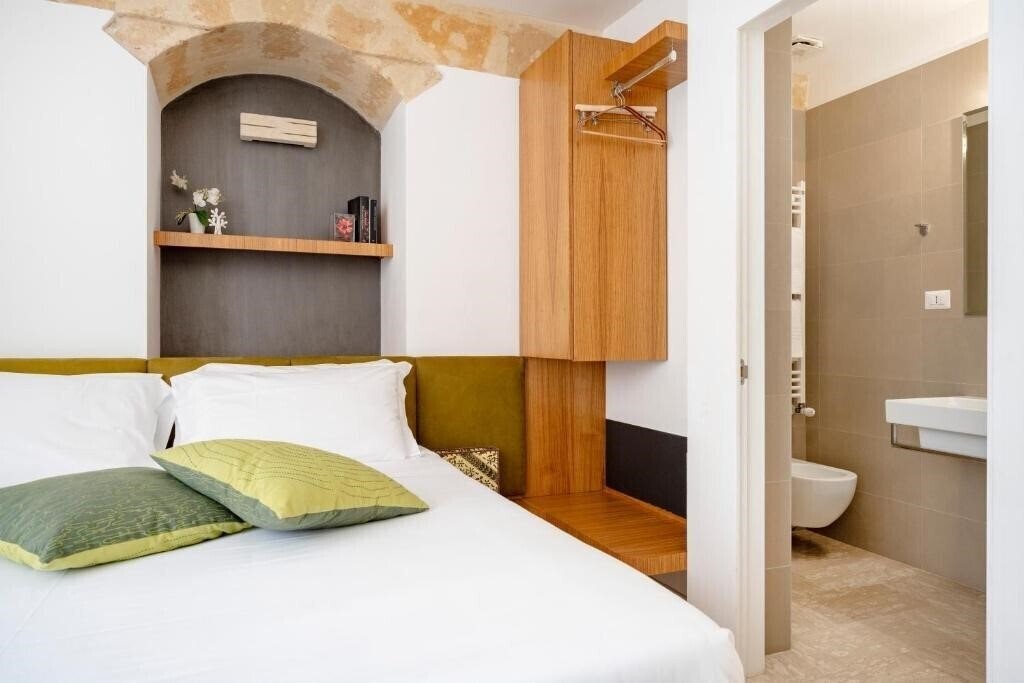 Фотографія Casa Festa Rooms di Rocco Festa 3*