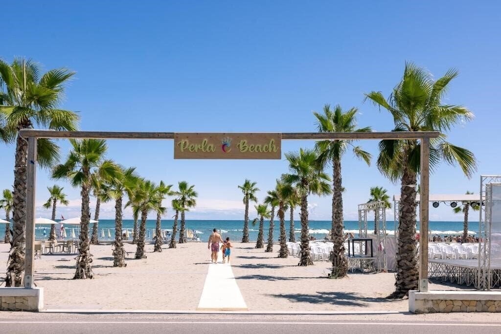 Картинка Color Perla Village (Bellaria Igea Marina) 4*