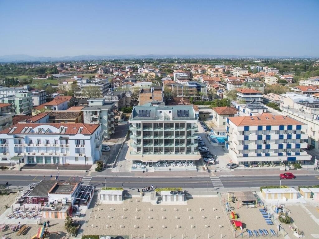 Готель Savini Hotel Igea Marina 4*