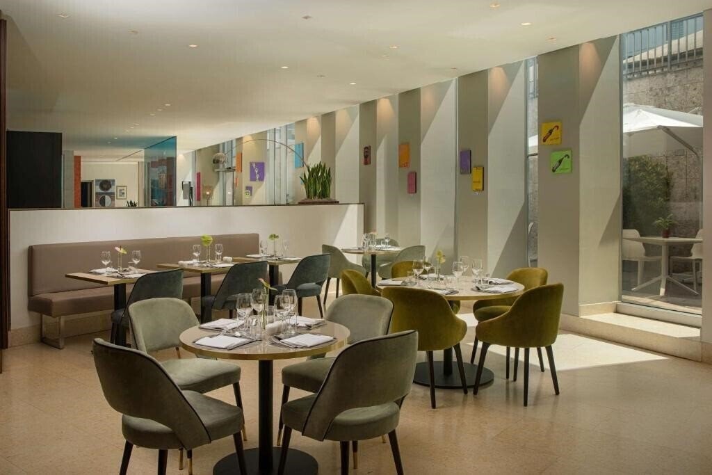Картинка NH Bergamo 4*