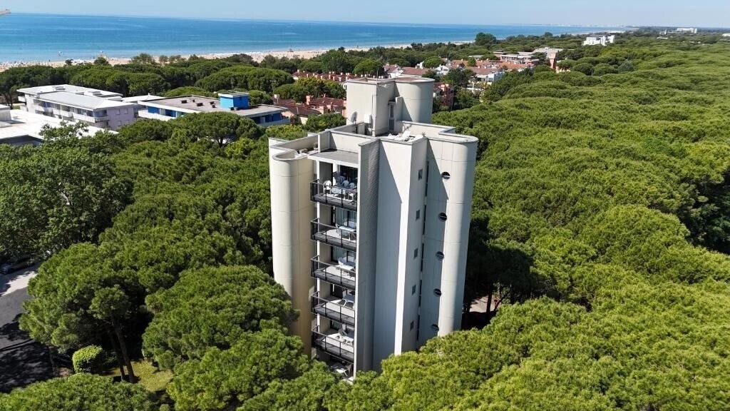 Готель Appartamenti Oasi 4*