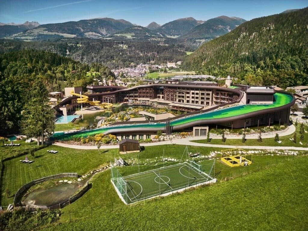 Отель Falkensteiner Family Resort Lido (Casteldarne) 4*