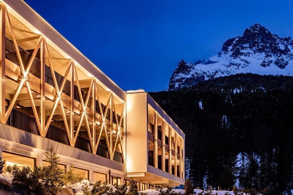 Картинка Sporthotel Obereggen 4*