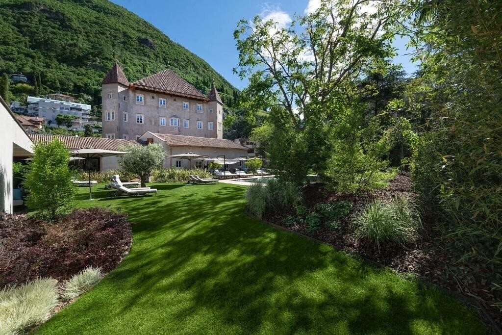 Отель Castel Hortenberg 5*