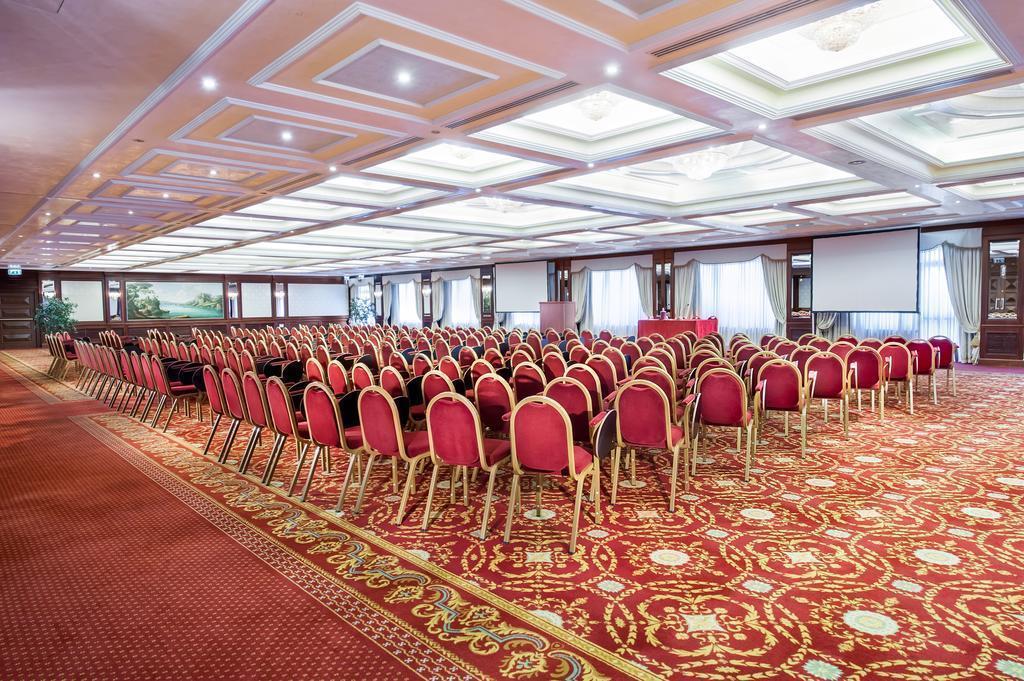 Картинка Royal Carlton 4*