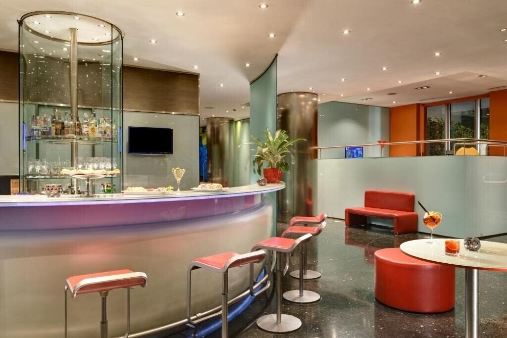 Зображення Una Hotels Bologna Centro 4*