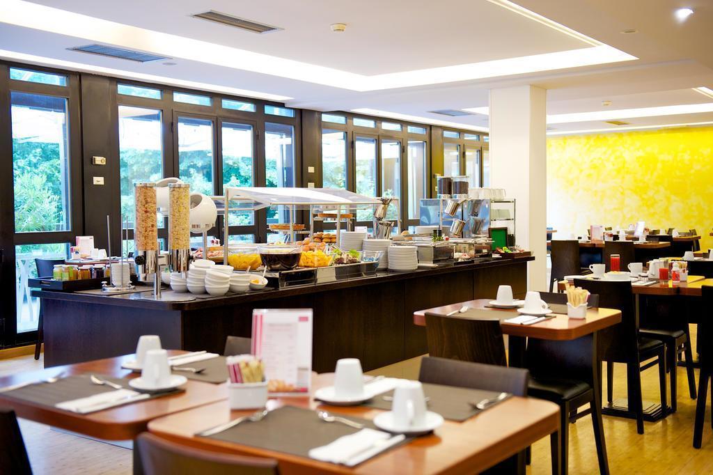 Картинка Mercure Bologna Centro 4*