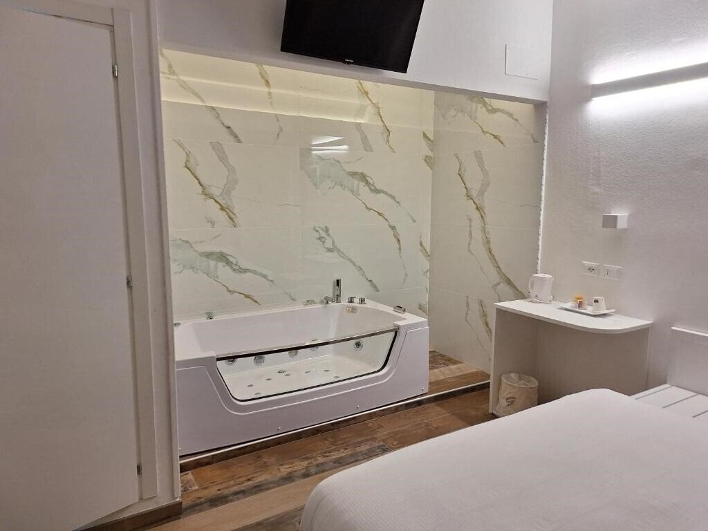 Изображение Hotel Holiday 3*