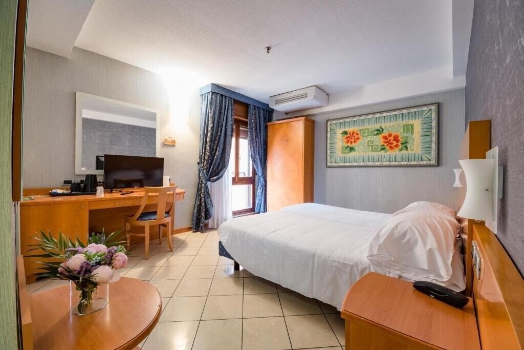 Изображение Albergo Centrale Bologna 3*