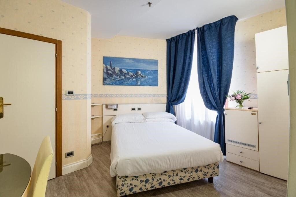 Картинка Albergo Centrale Bologna 3*