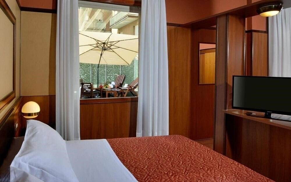 Фото Grand Hotel Elite 4*