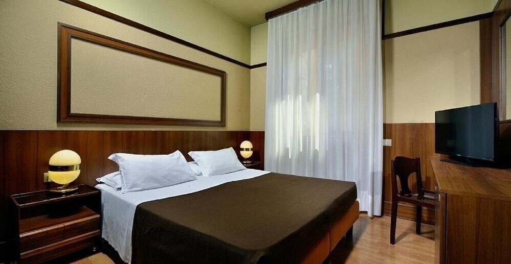 Картинка Grand Hotel Elite 4*