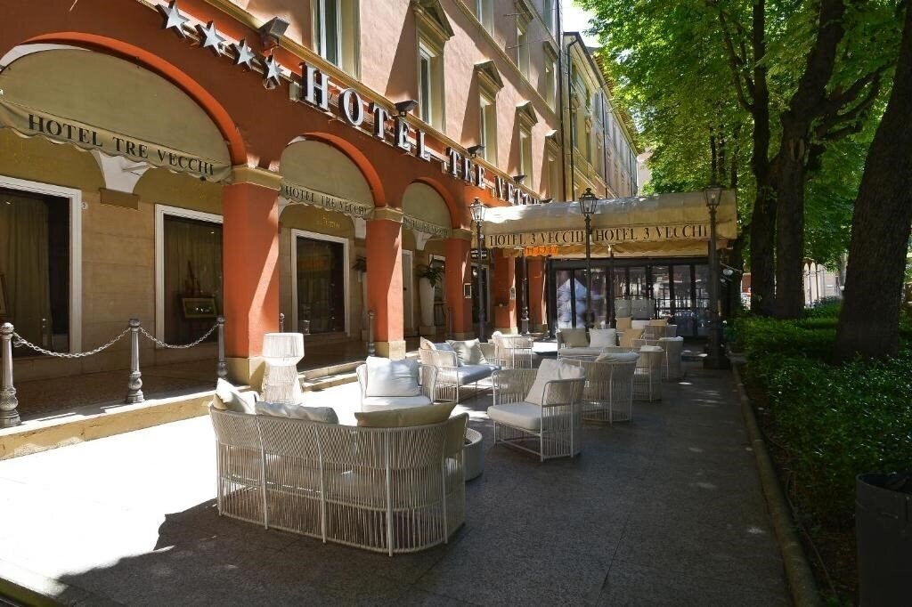 Готель Zanhotel Tre Vecchi 4*