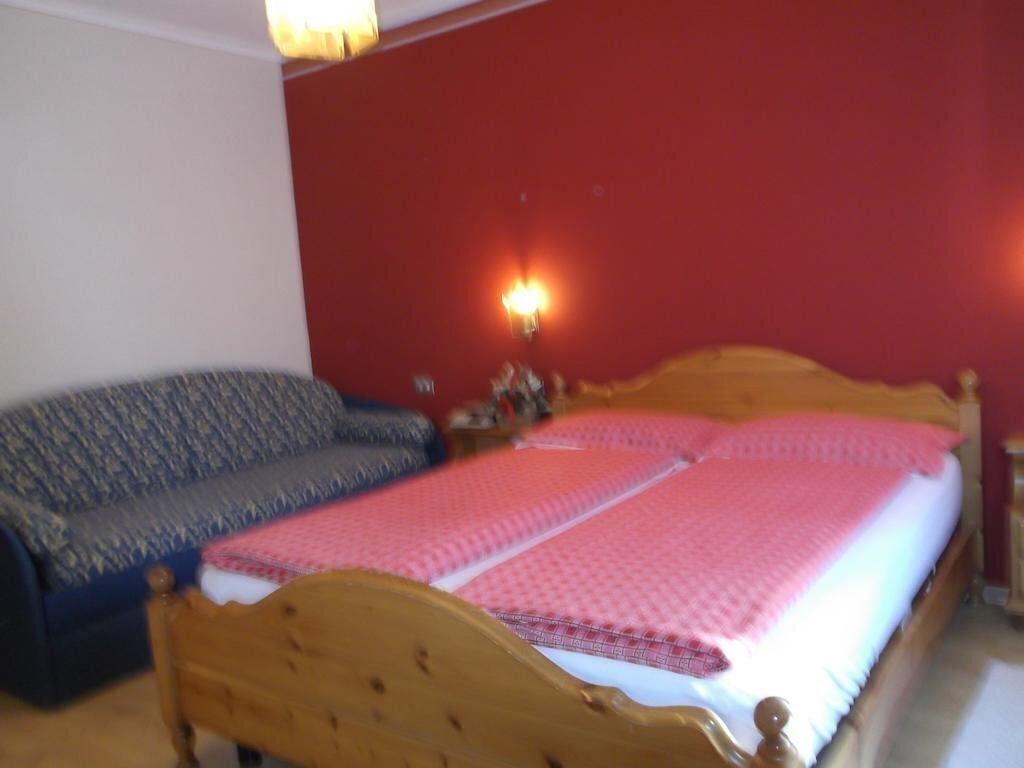 Картинка Adele 2*