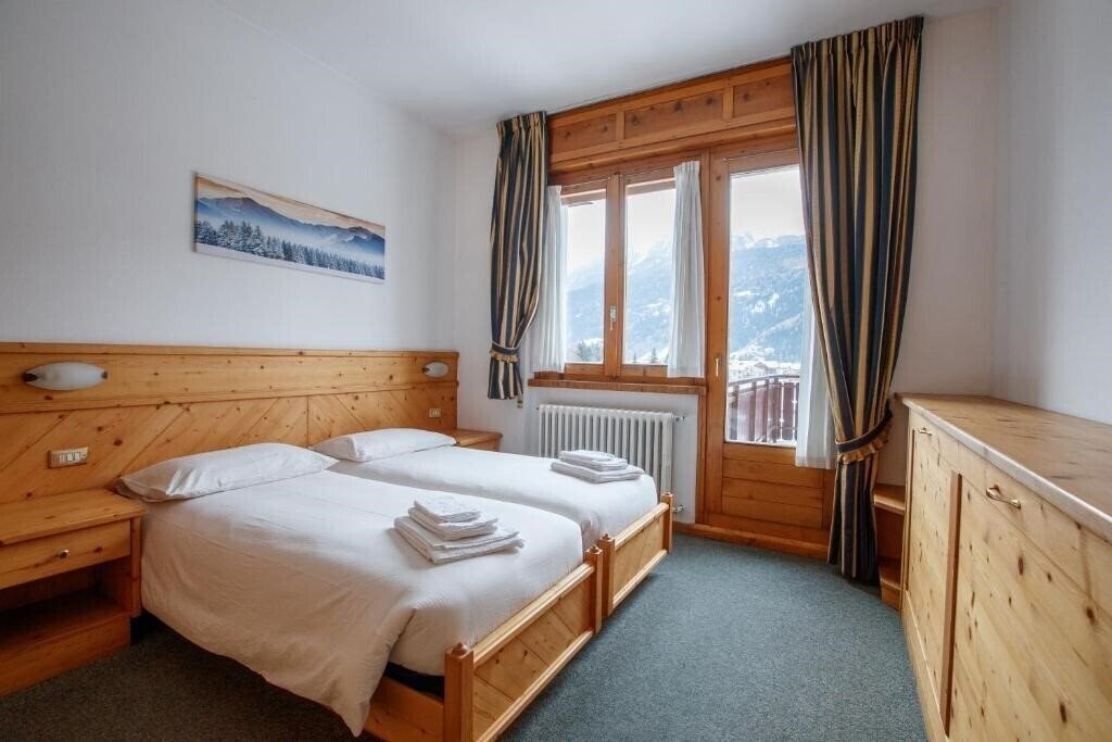 Картинка Meuble Sci Sport Residence 3*