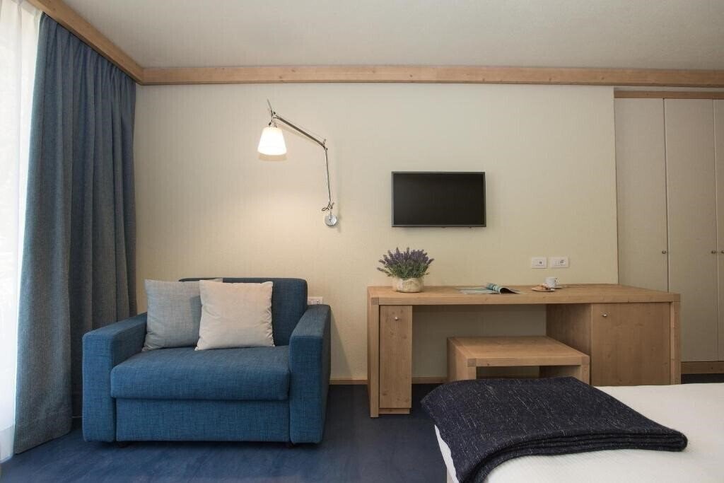 Фотографія Meuble Sertorelli Reit 3*