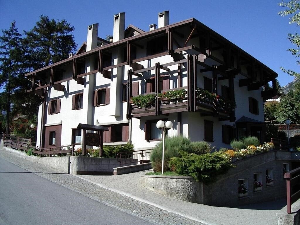 Отель Terme Hotel Bormio 3*