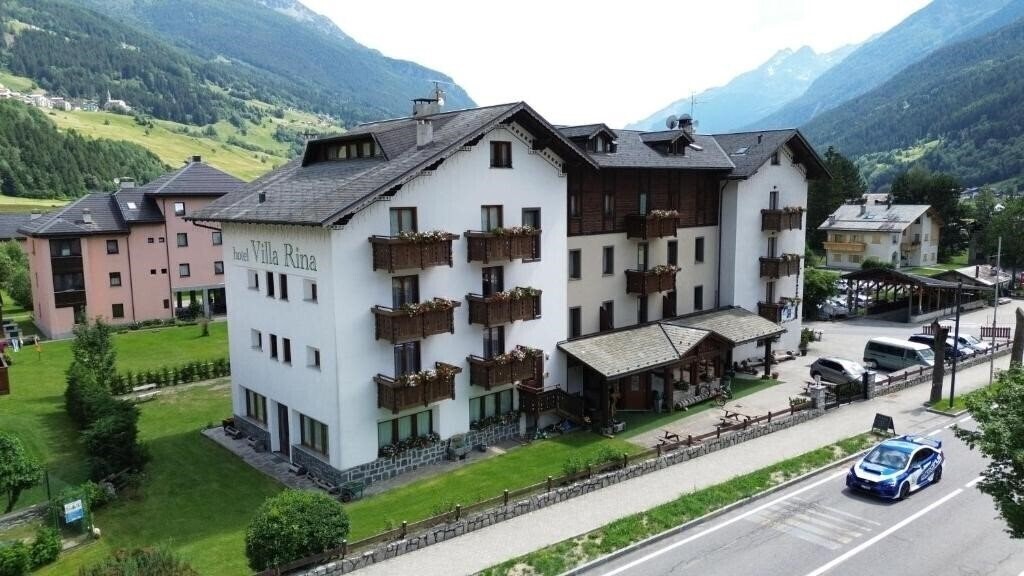 Отель Villa Rina 3*