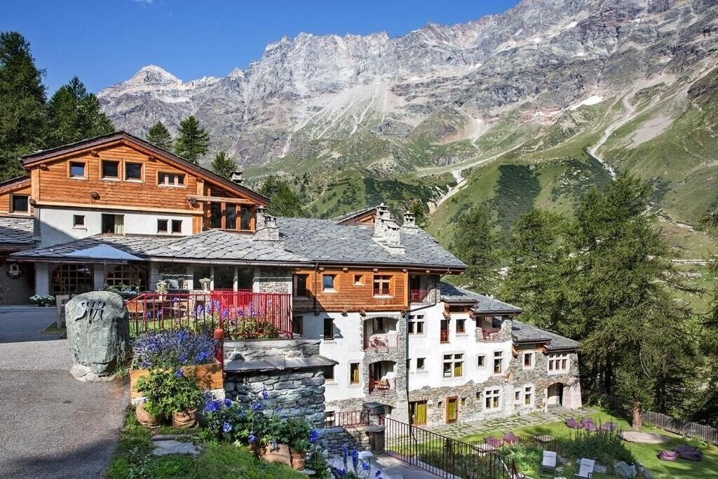 Картинка Saint Hubertus Resort 4*