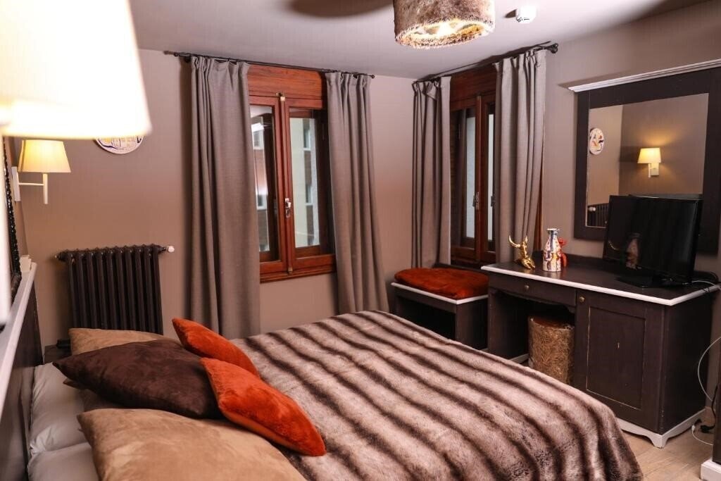 Фото Art Hotel Grivola 4*