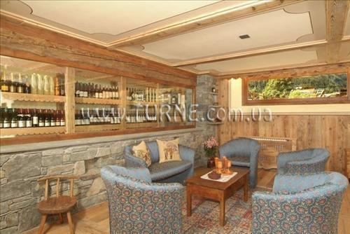 Готель La Rouja 3*