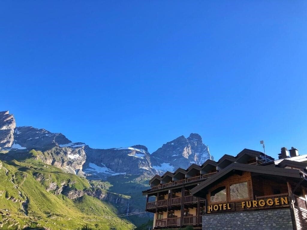 Готель Meuble Furggen 3*