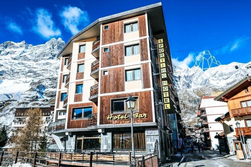 Готель Hotel Sporting 2*