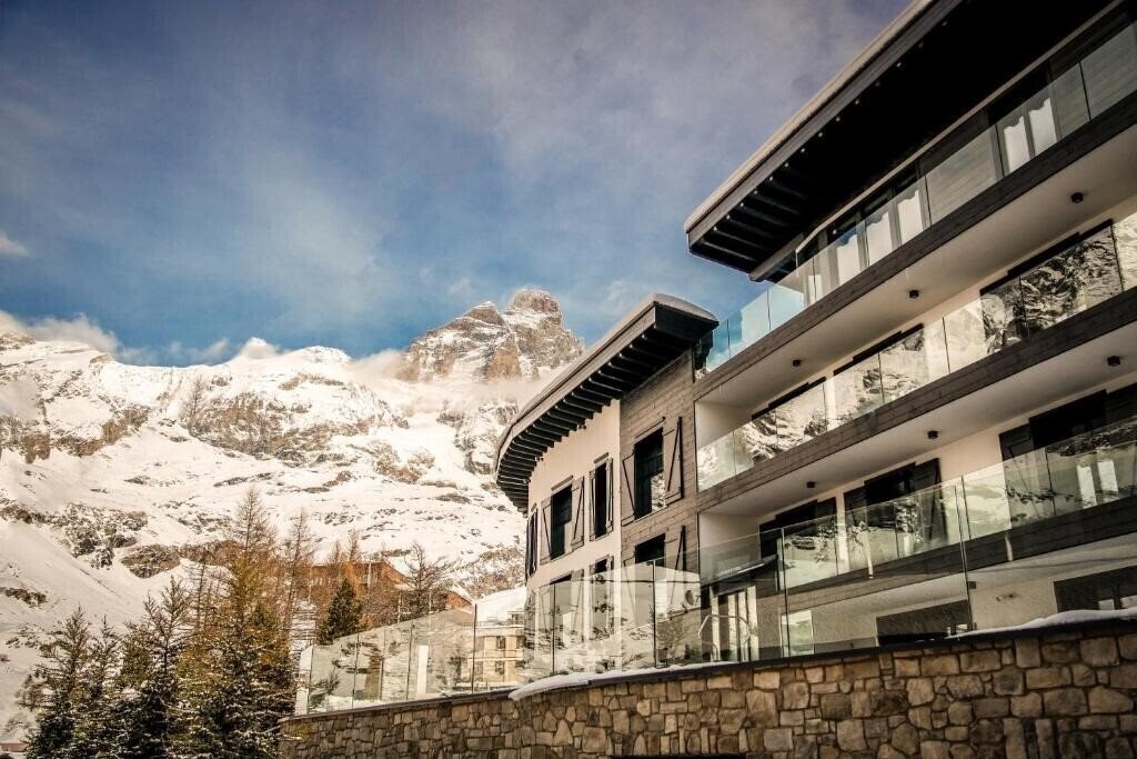 Отель Hotel Al Piolet 5*