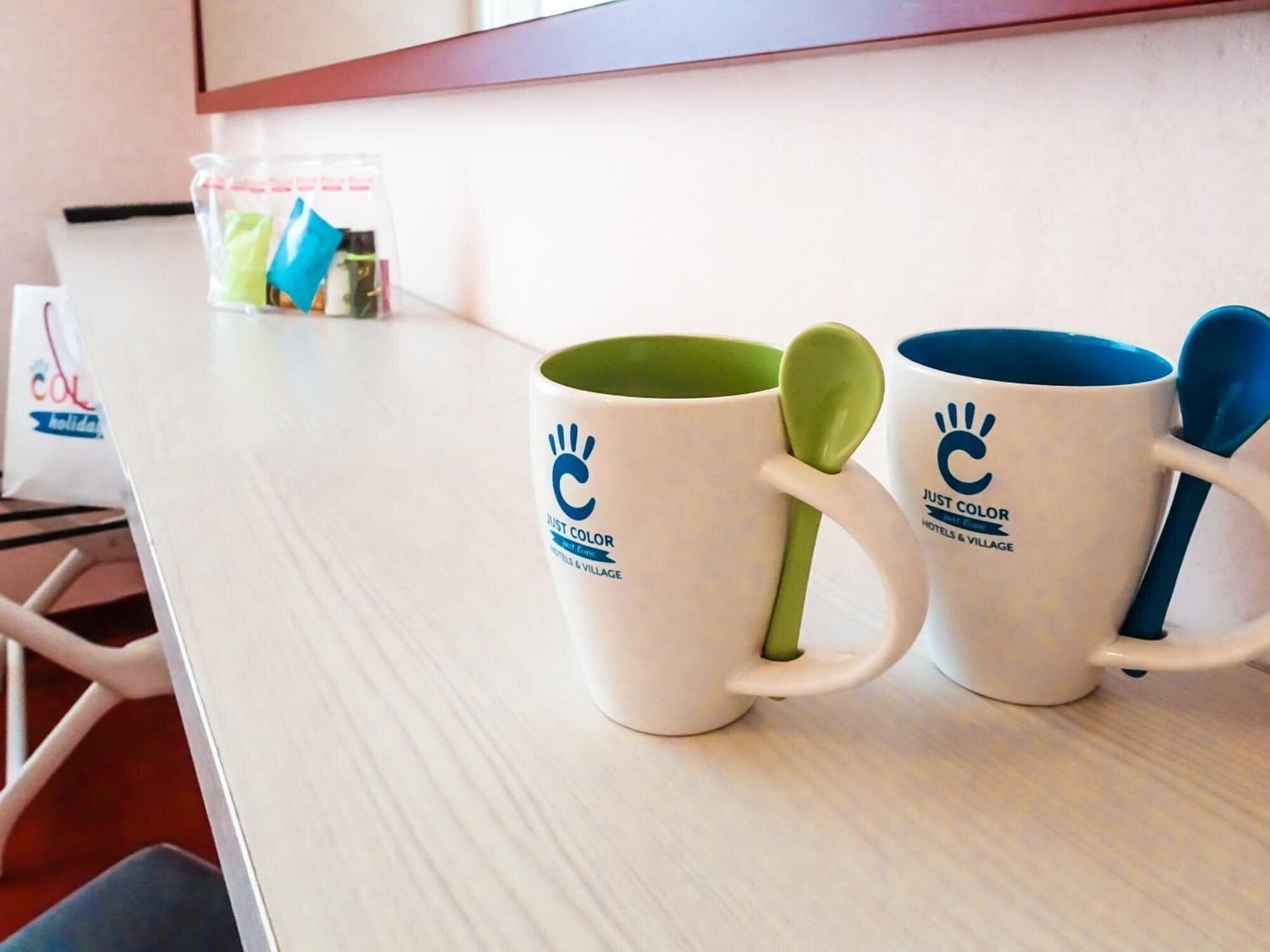 Фото Color Metropolitan Family Hotel 3*