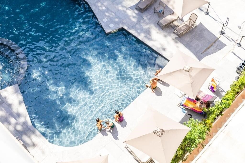 Фото Executive Evolution Hotel 4*