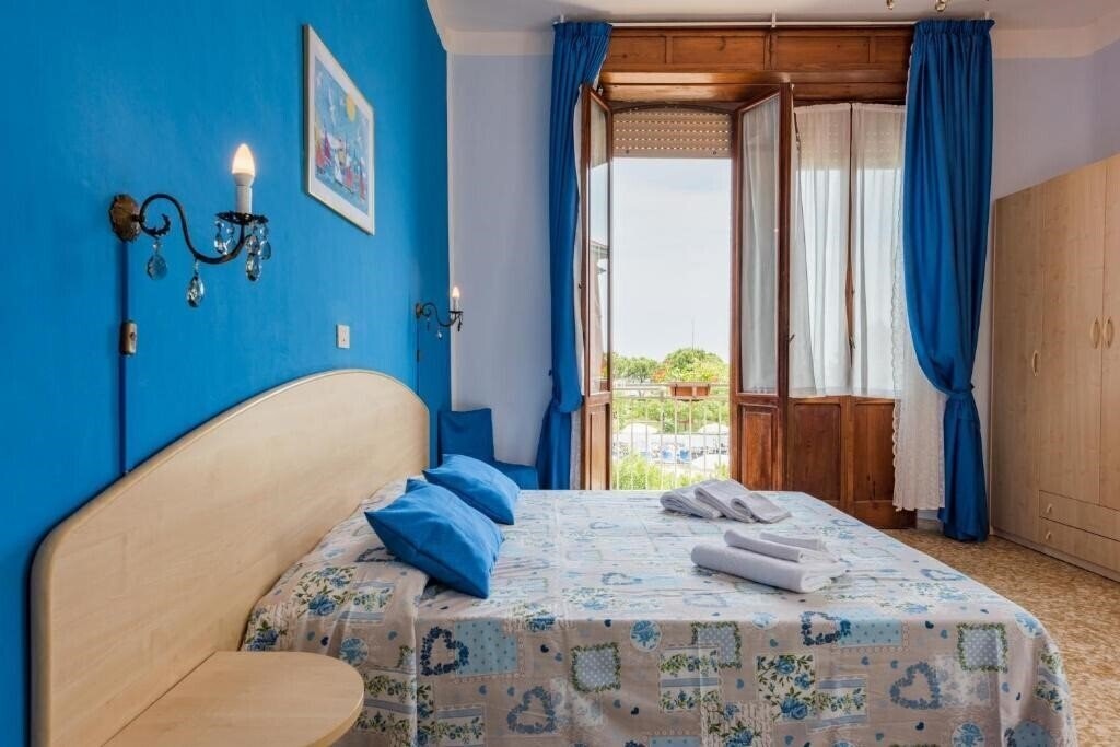Фото Stefania 3*
