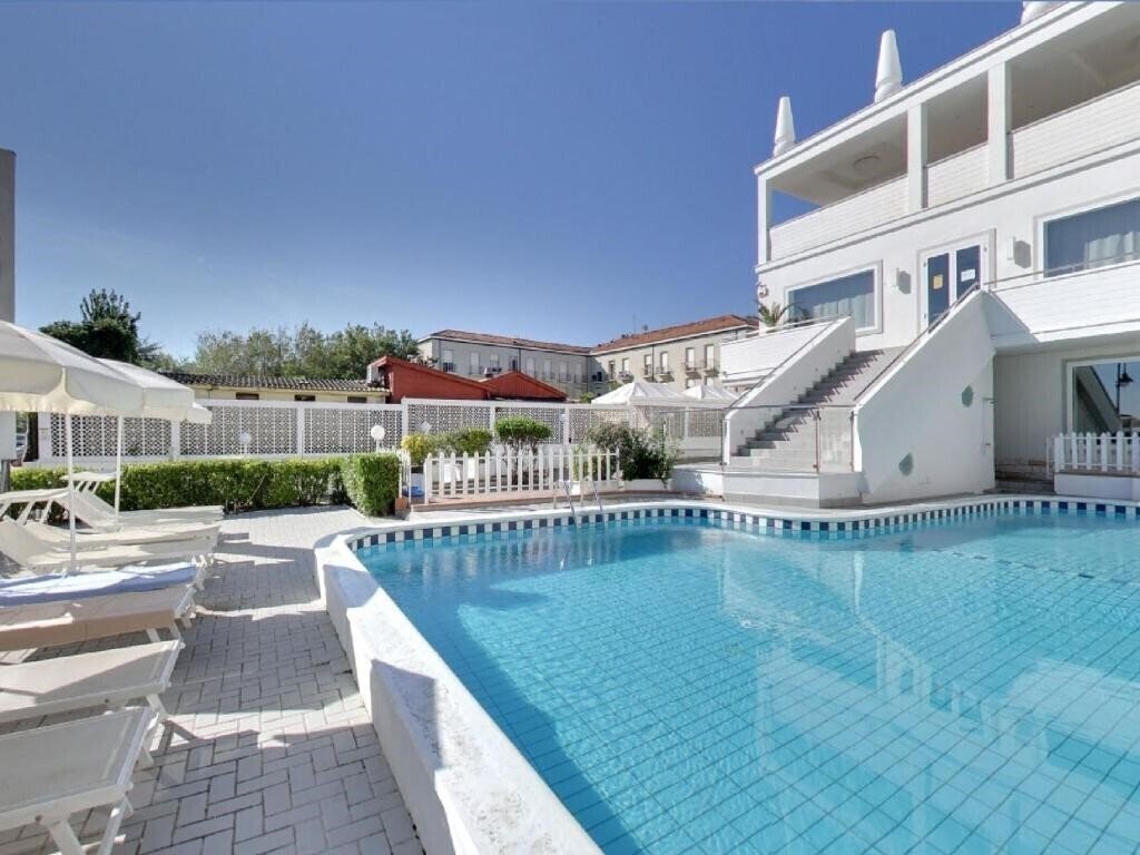 Фотография Hotel Promenade Universale 3*