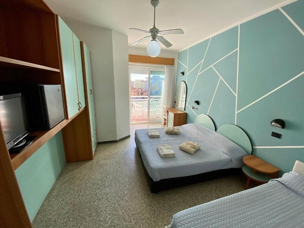 Картинка Hotel Royal Cesenatico 4*