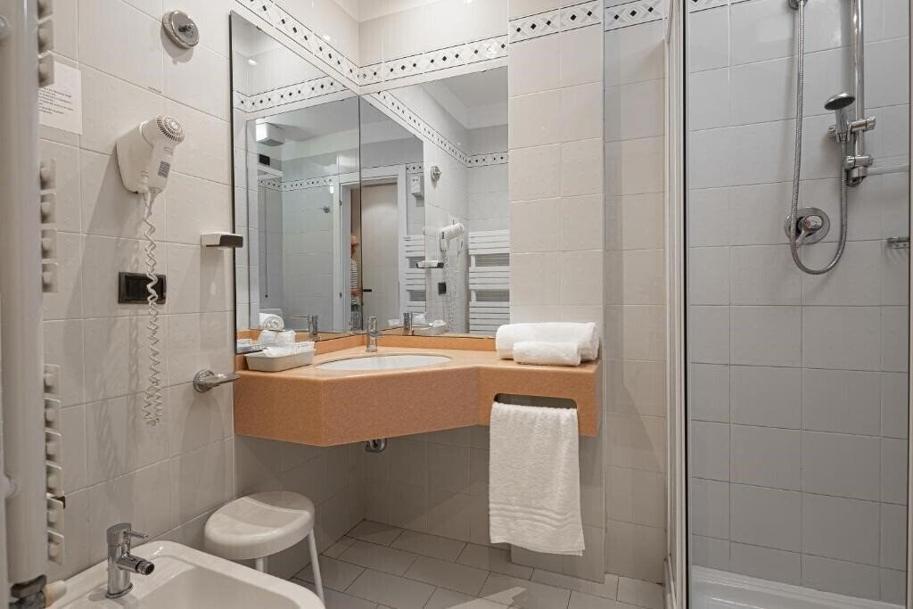 Фотографія Sirena Hotel & Cucina 4*