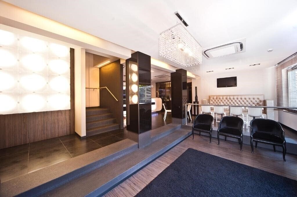 Отель Carla Hotel 3*