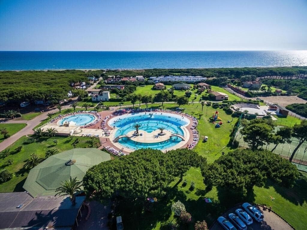 Отель California Gitavillage 3*