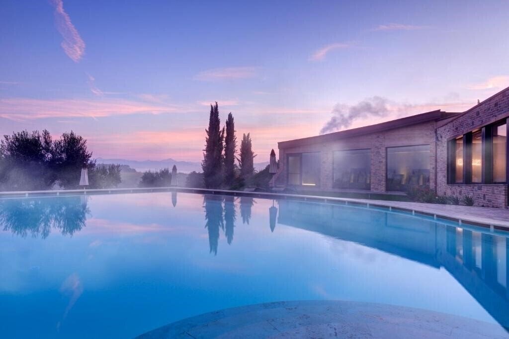 Картинка Borgo Brufa SPA Resort 5*