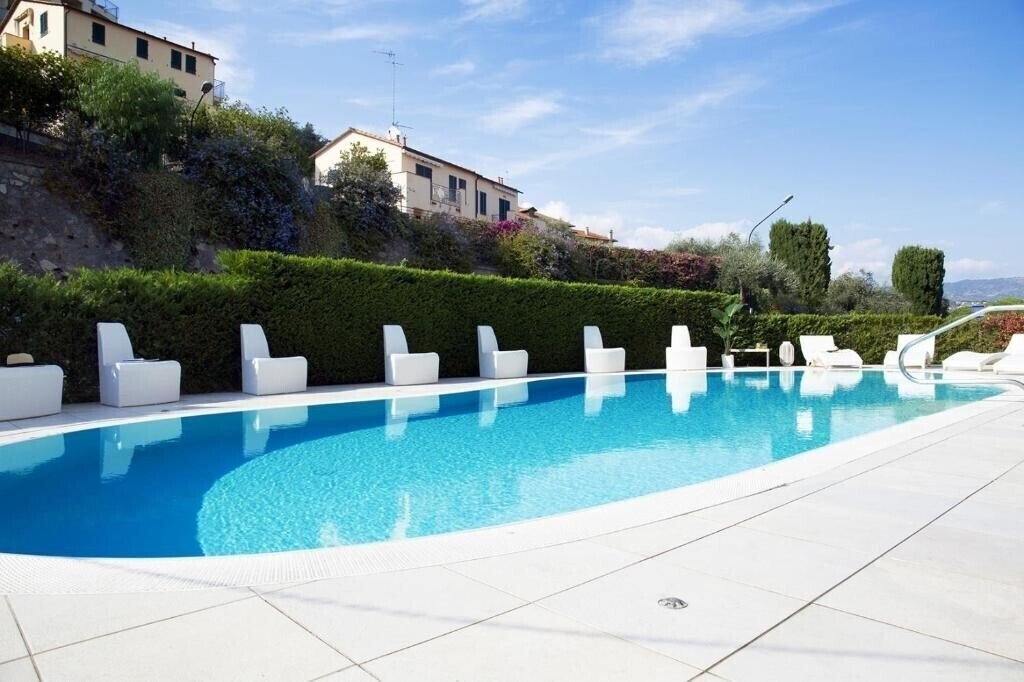 Отель Iva Hotel 3*