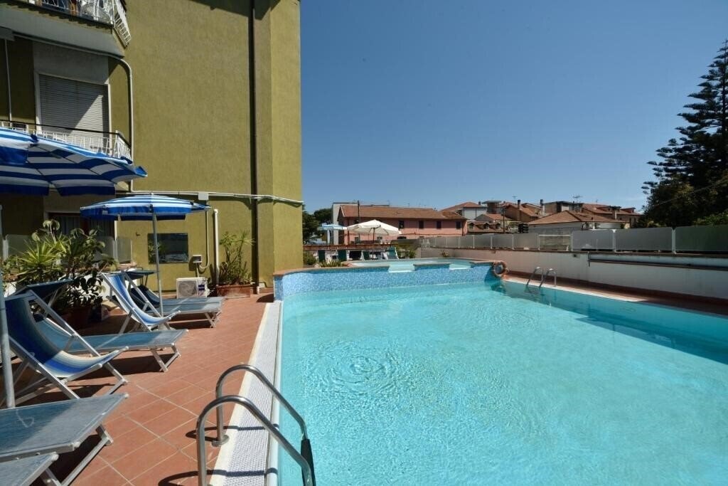 Картинка Hotel Diano Marina 3*