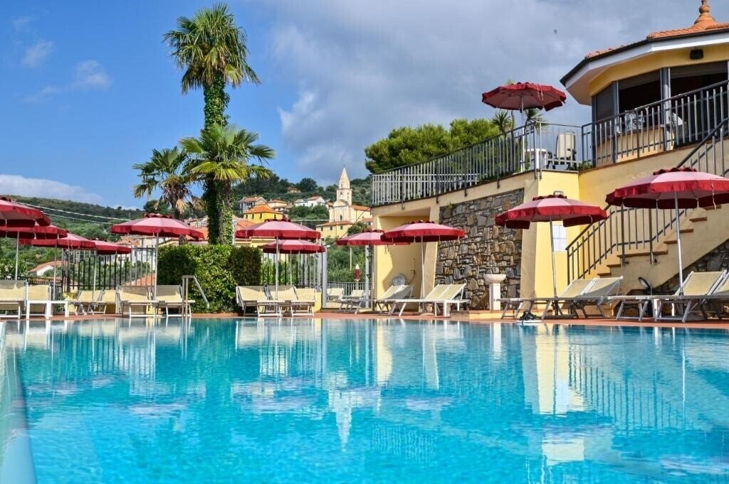 Фотографія Hotel Liliana 3*