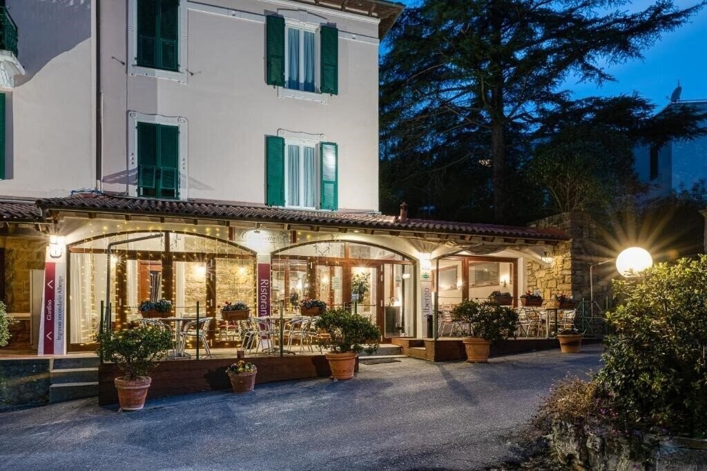 Картинка Hotel Restaurant Il Caminetto 2*
